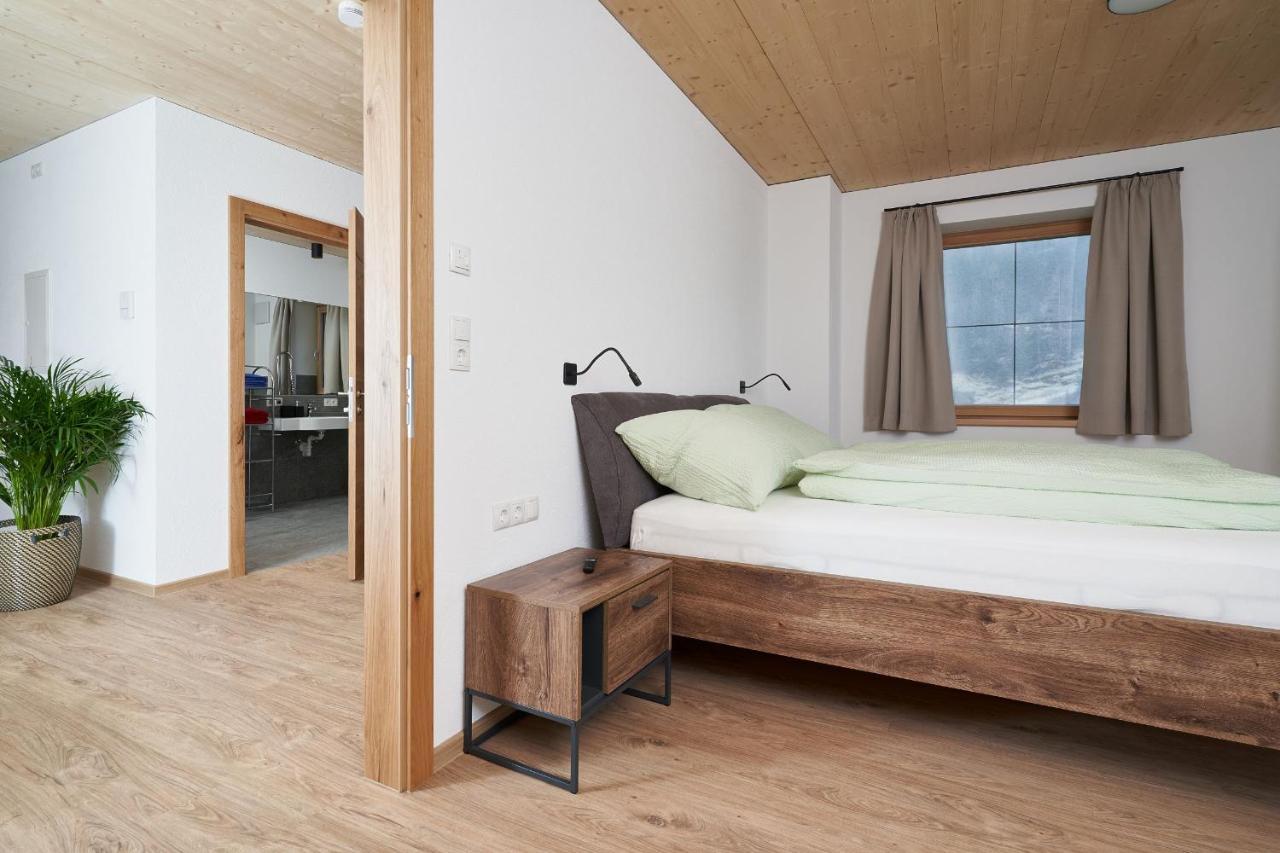 Apart-Hoamatgfuehl Apartment Langenfeld Exterior photo